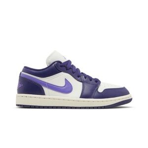 Air Jordan 1 Low Top Sneakers Nike - Sky J Purple